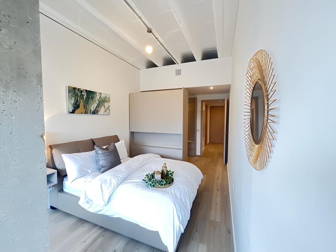 1Br Luxury Flat At Train Station - Long Stays Welcome - Just Ask Milton Keynes Bagian luar foto